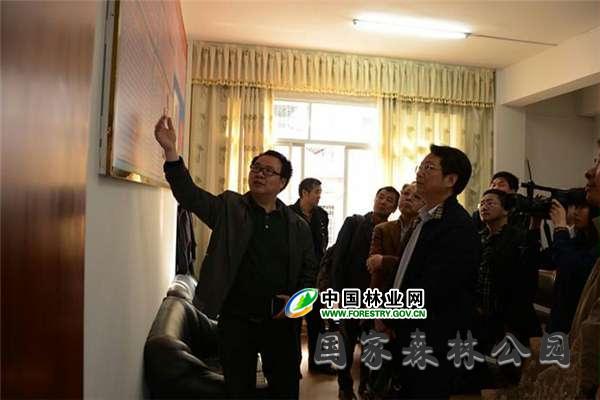 陆志旺局长介绍通道县森林防火形势